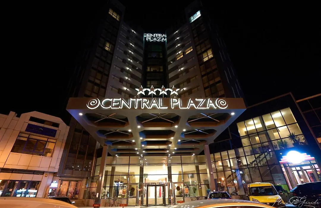 Central Plaza Hotel-1